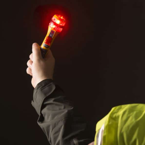 Ocean Signal EDF1 RescueME Electronic Distress Flare - Image 2