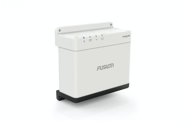 Fusion MS-WB670 Apollo Marine Entertainment Hideaway System - Image 2