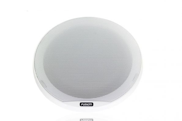 Fusion Signature Series 3i 10" 600-Watt Classic White Marine Subwoofer - Image 2
