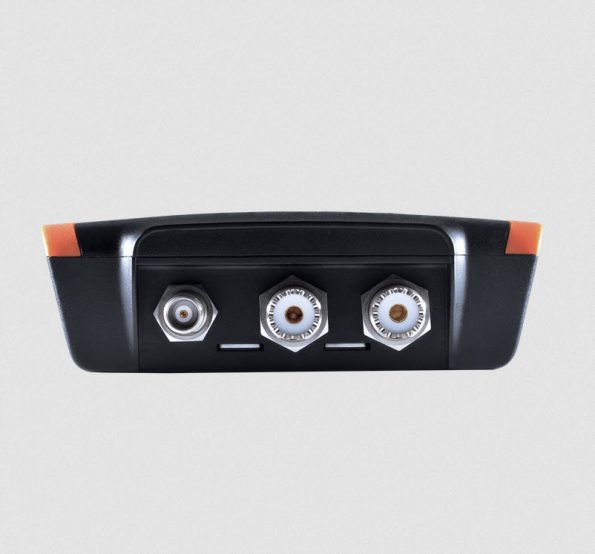 Em-Trak B952 High Power Class B AIS with Wi-Fi and Bluetooth - Image 3