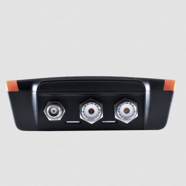 Em-Trak B953 Class B AIS Transceiver High Power With Integrated VHF Splitter - Image 2