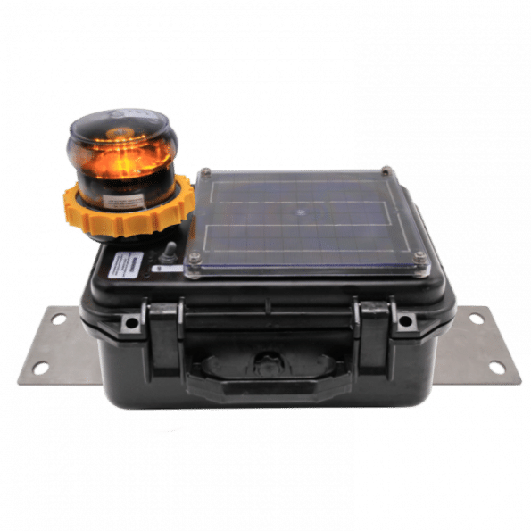 McDermott LED Solar Powered Barge Navigation Lights in Waterproof Case - Image 4